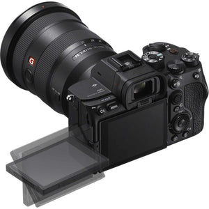 Sony Alpha a7S III Mirrorless Camera W/ Sony FE 70-200mm Lens - Pro Bundle Sony