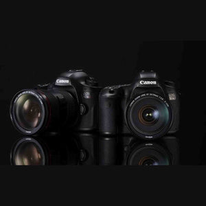 Canon EOS 5DS DSLR Camera Body Only + 1 Year Warranty Bundle Canon