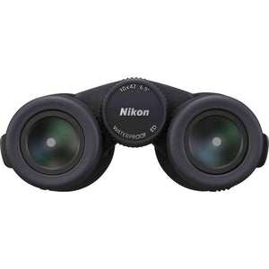 Nikon 10x42 Monarch M7 Roof Prism Waterproof, Fogproof, Lightweight Binoculars + More Nikon
