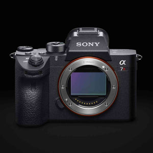 Sony Alpha a7R III Mirrorless Digital Camera + Base Kit with Accessories 128GB Memory Card, Accessory Kit - Used Sony