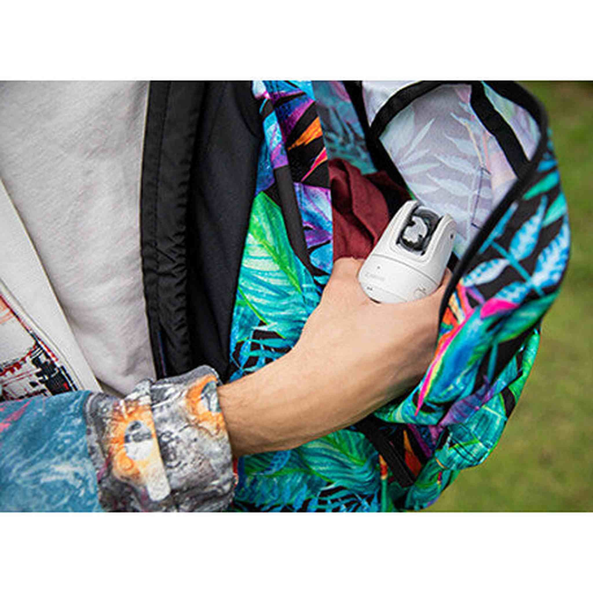 Canon PowerShot PICK PTZ Camera White + 64GB Memory Card + Flexible Tripod - Bundle