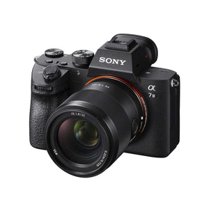 Sony FE 35mm F1.8 Large Aperture Prime Lens SEL35F18F - Reconditioned Sony
