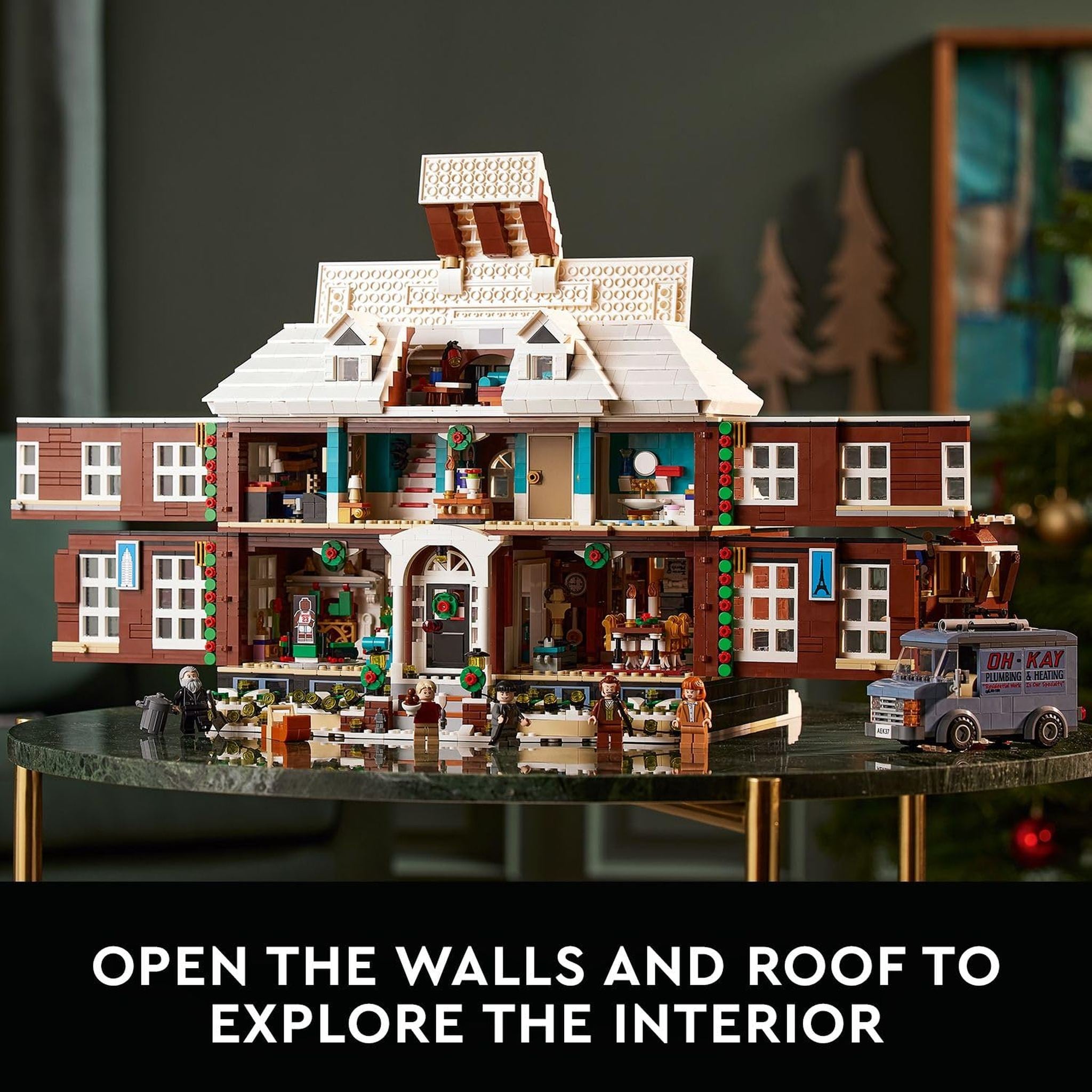LEGO Ideas Home Alone McCallisters’ House 21330 Building Set for Adults, Movie Collectible Gift Idea with 5 Minifigures