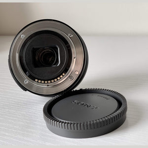 Sony 16-50mm f/3.5-5.6 OSS Alpha E-Mount Retractable Zoom Lens Bulk Packaging - Used Sony