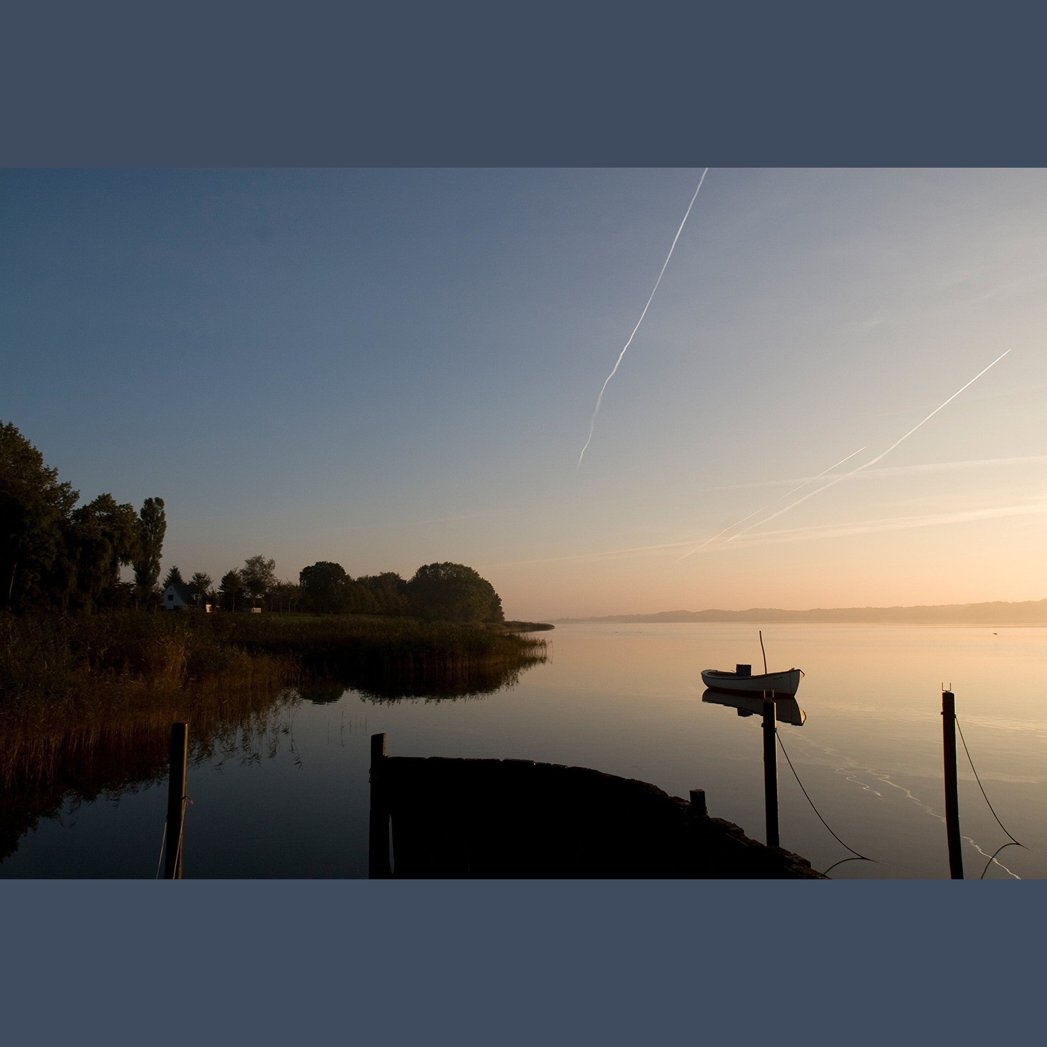 Tamron AF 10-24mm f/3.5-4.5 SP Di II LD Aspherical IF Lens for Canon DSLR - International Version No Warranty Tamron