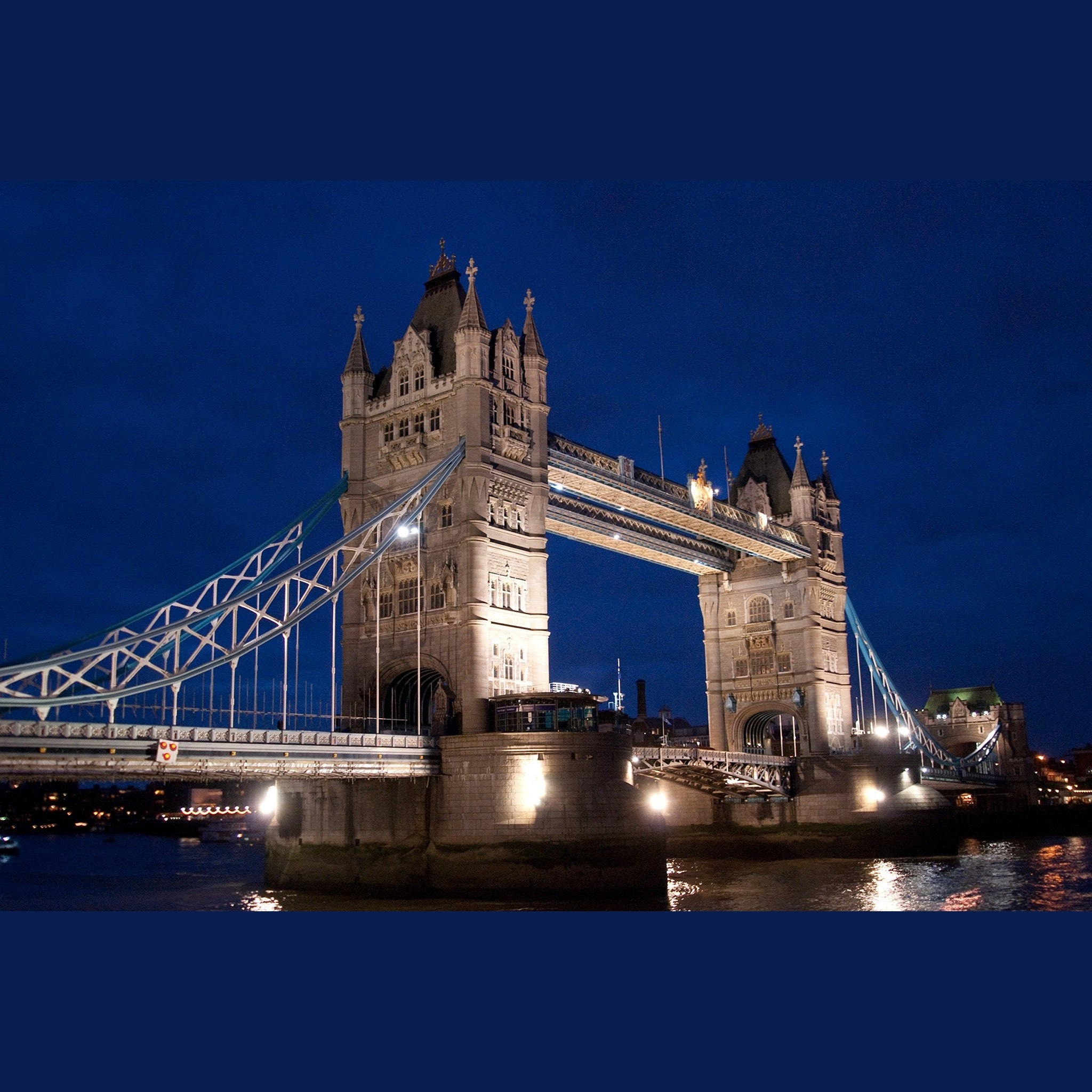 Tamron AF 10-24mm f/3.5-4.5 SP Di II LD Aspherical IF Lens for Canon DSLR - International Version No Warranty Tamron