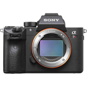 Sony a7R III Mirrorless Camera: 42.4MP Full Frame High Resolution Mirrorless Interchangeable Lens Digital Camera with Front End LSI Image Processor, 4K HDR Video and 3" LCD Screen - ILCE7RM3/B Body Sony