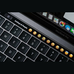 Apple 15.4" MacBook Pro with Touch Bar 2018 - Silver - 2.6 Ghz CPU - 16 GB RAM - 512 GB SSD Accessory Kit Apple