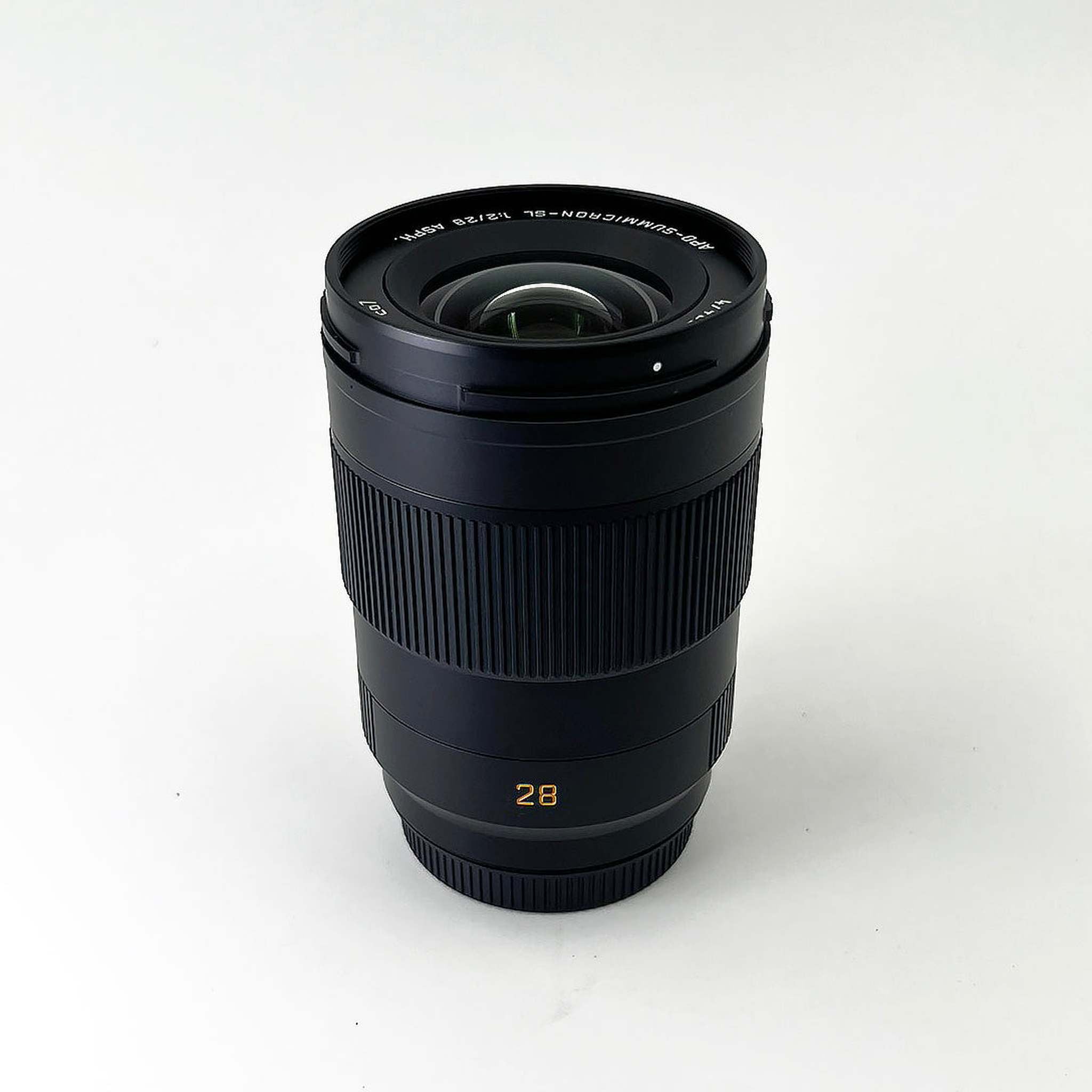 Leica APO-Summicron-SL 28mm f/2 Aspherical Lens Leica