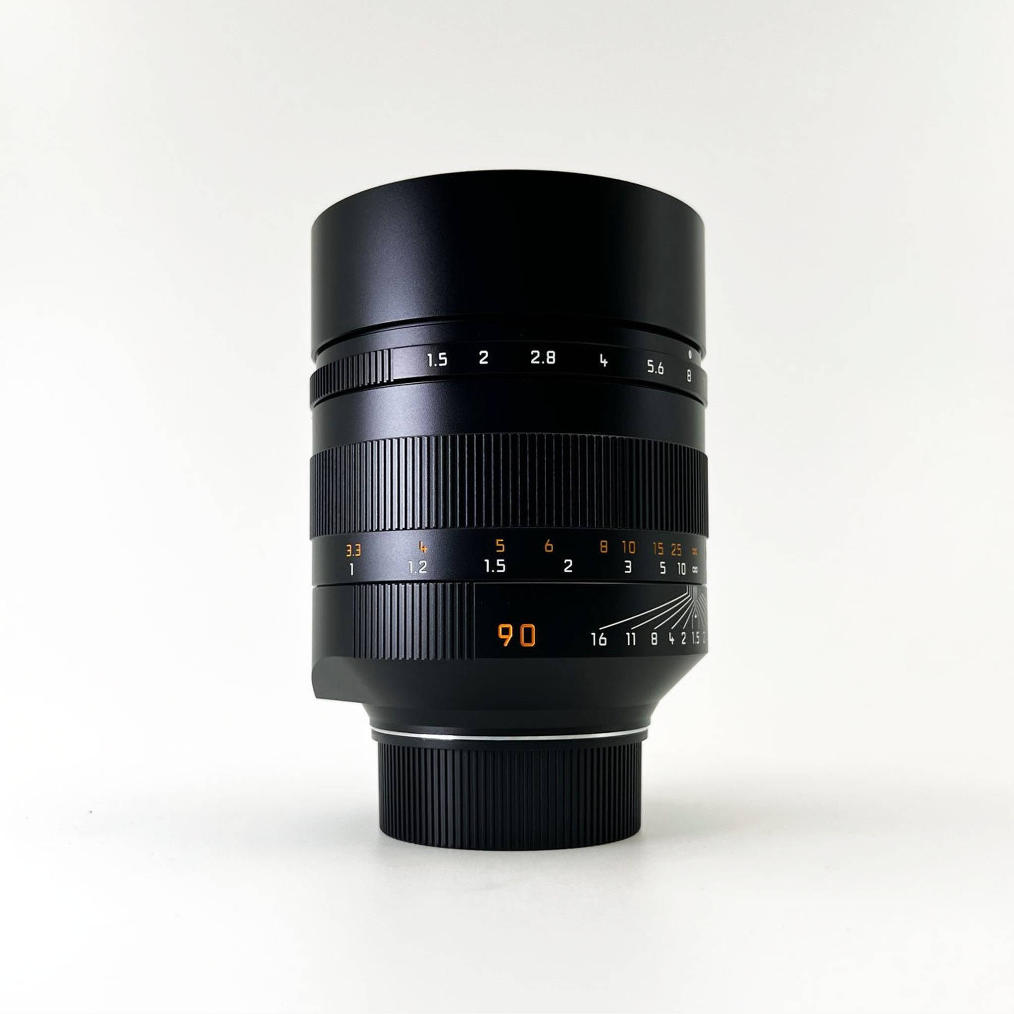 Leica Summilux-M 90mm f/1.5 ASPH. Lens 11678 Leica
