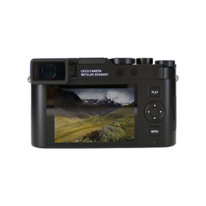 Leica D-Lux 8 Compact Digital Camera, 17MP 4/3" CMOS Sensor + 64GB Memory Card + More Leica