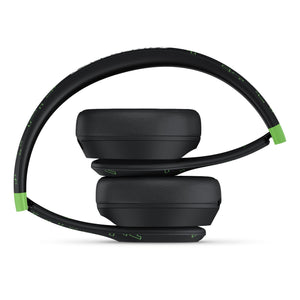 Beats Solo 4 – Minecraft Special Edition – Charged Black