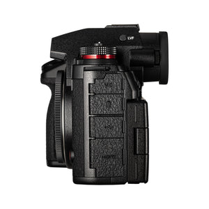 Panasonic Lumix S1 IIE Mirrorless Camera with 24.1MP CMOS Sensor 6K Video 30 fps Burst Shooting and OLED Viewfinder Panasonic