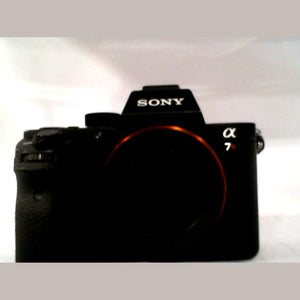 Sony a7R II Full-Frame Mirrorless Interchangeable Lens Camera, Body Only Black ILCE7RM2/B - Used Sony