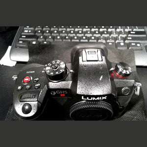 PANASONIC LUMIX GH5s Body C4K Mirrorless Camera, High Sensitivity MOS Multi-Aspect 10.2 Megapixels Sensor, C4K / 4K UHD - Used Panasonic