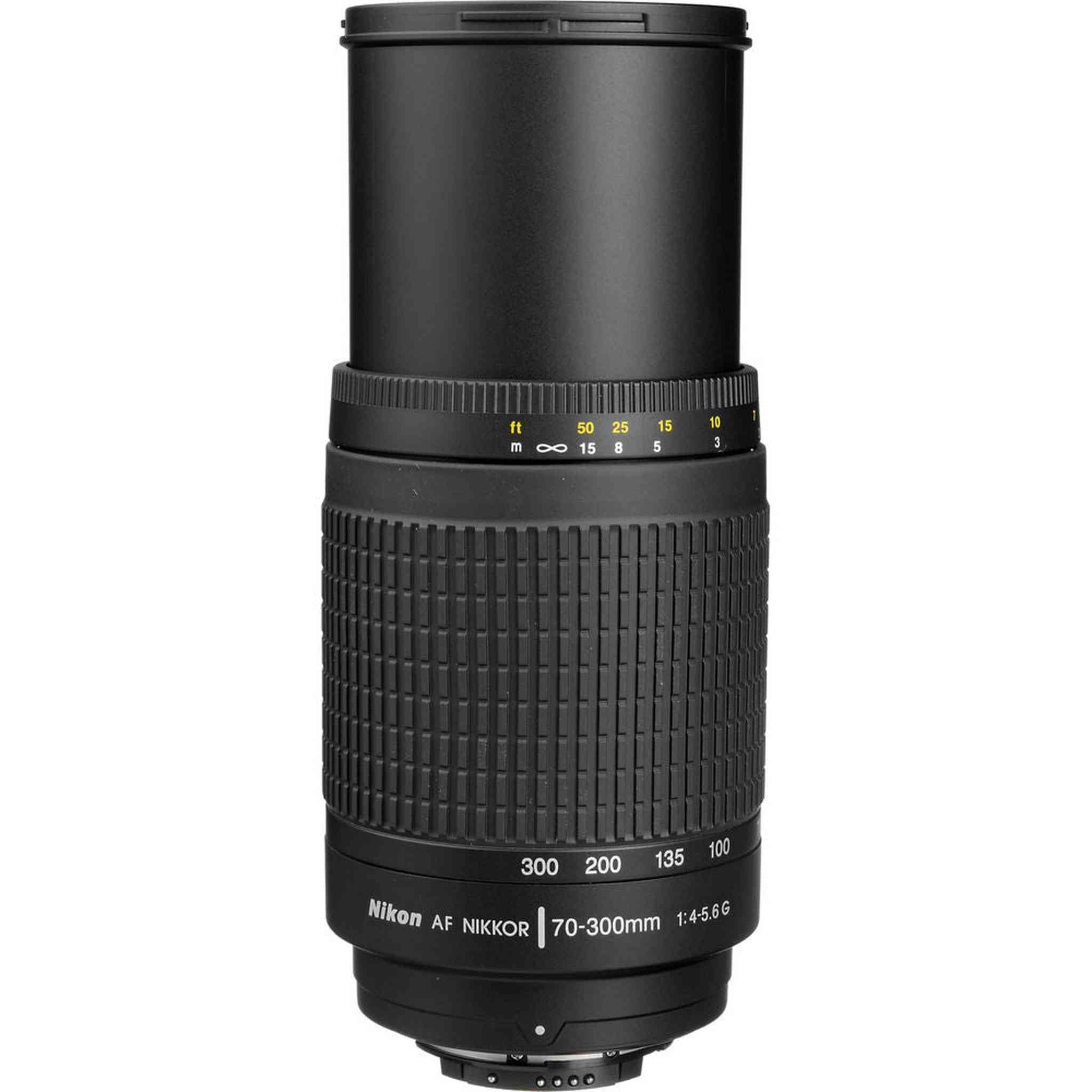 Nikon AF Zoom-70-300mm f/4-5.6G Zoom Lens 1928 Intl Model Bundle - Reconditioned
