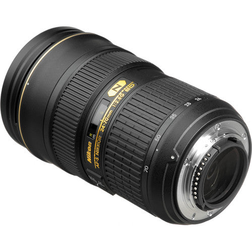 Nikon AF-S NIKKOR 24-70mm f/2.8G ED Lens (Intl Model) with Tripod and Filters