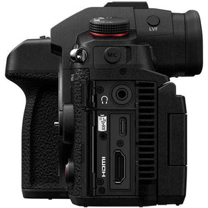 Panasonic Lumix GH7 Mirrorless Micro Four Thirds Camera w 12-60mm f/2.8-4 Lens Bundle International Version
