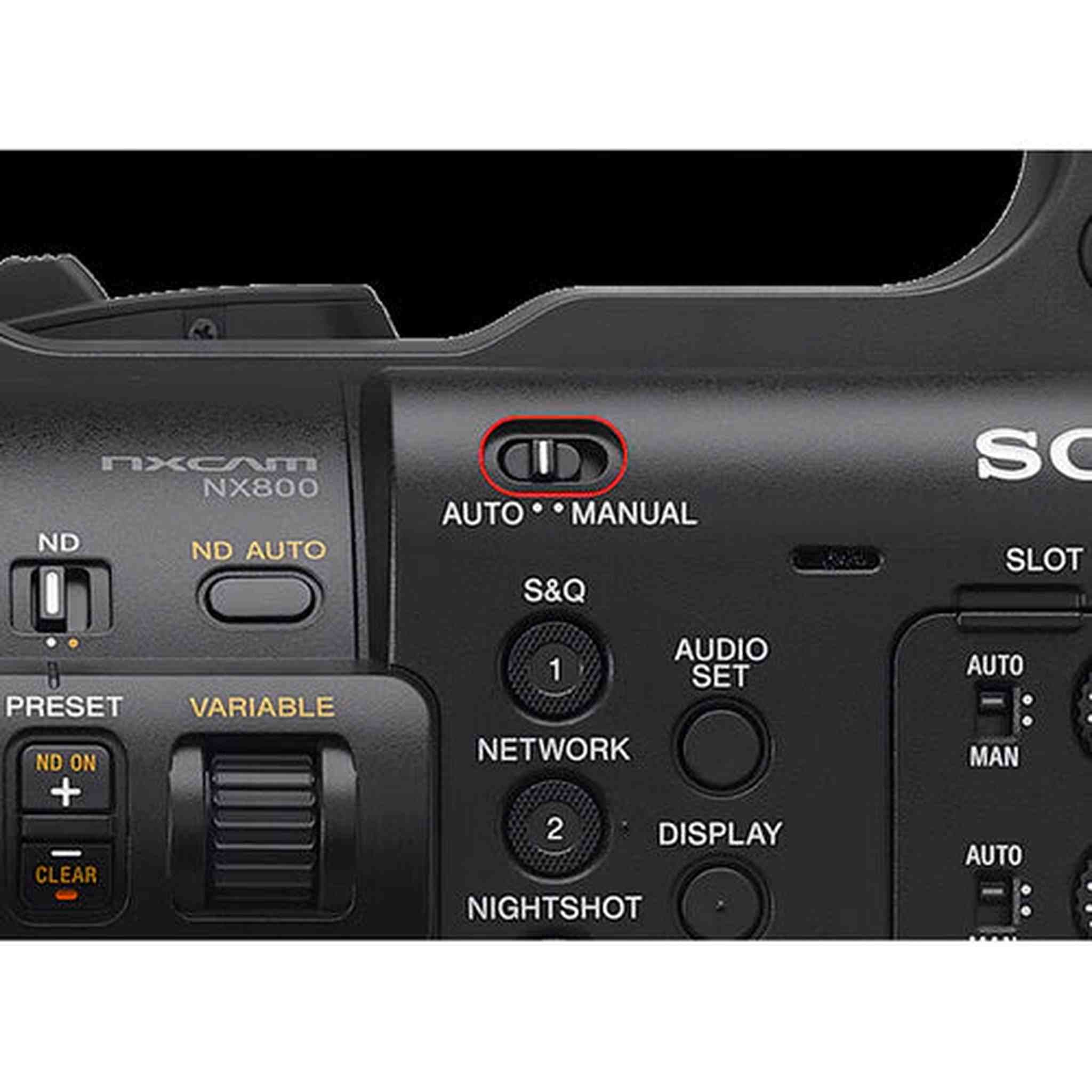 Sony HXR-NX800 NXCAM Camcorder + 64GB Memory Card + Case + More Sony