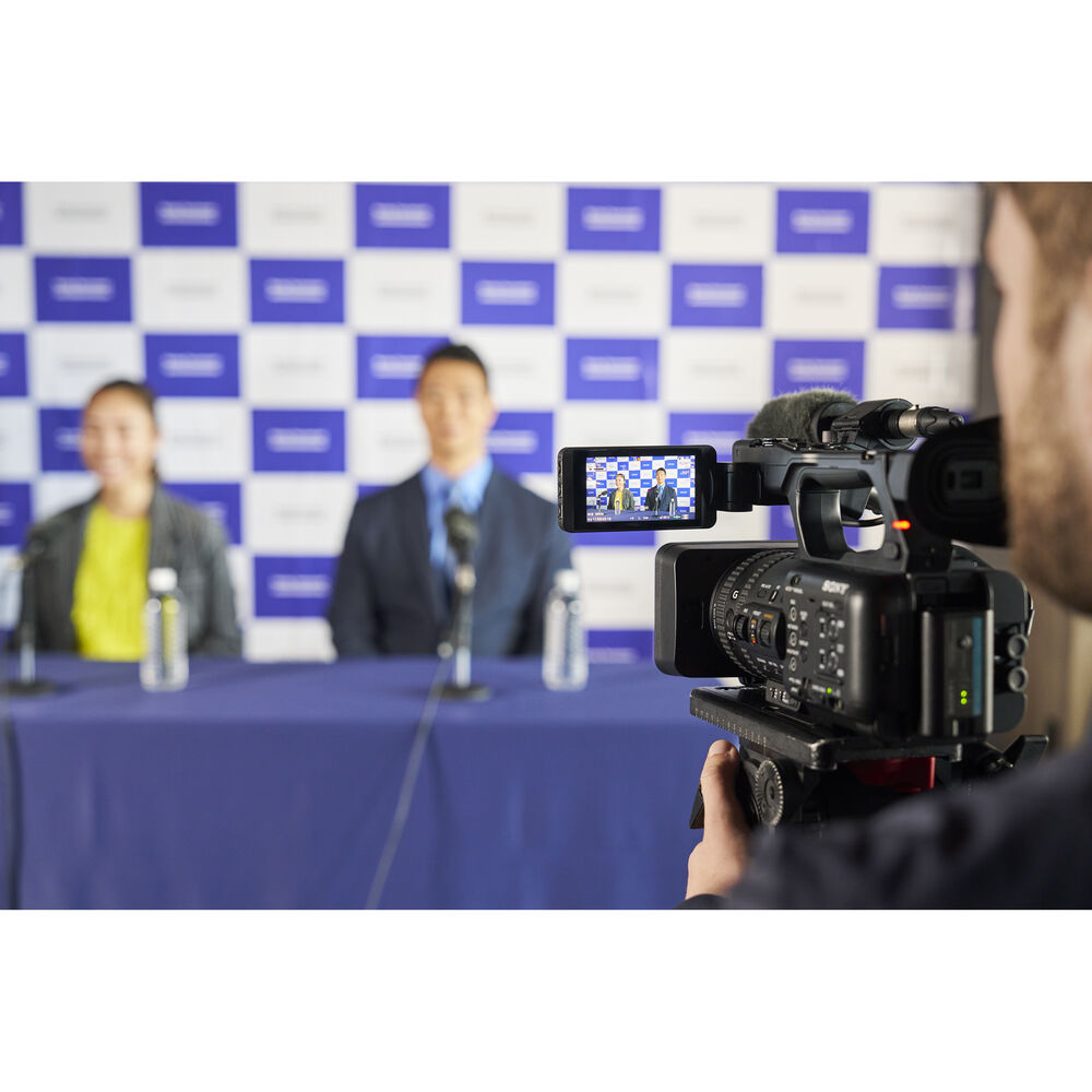 Sony PXW-Z200 XDCAM Camcorder + 2 x BP-U35 Battery + 64GB Card + Case + More