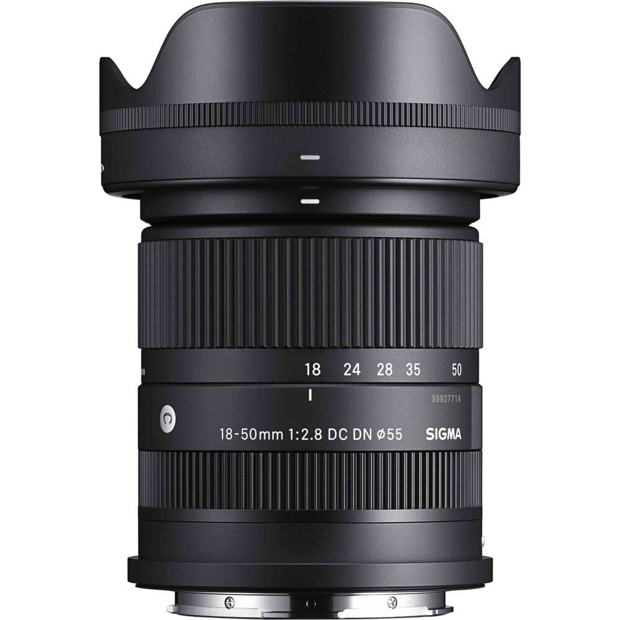 Sigma 18-50mm f/2.8 DC DN Contemporary Lens for Leica L + Bundle Sigma