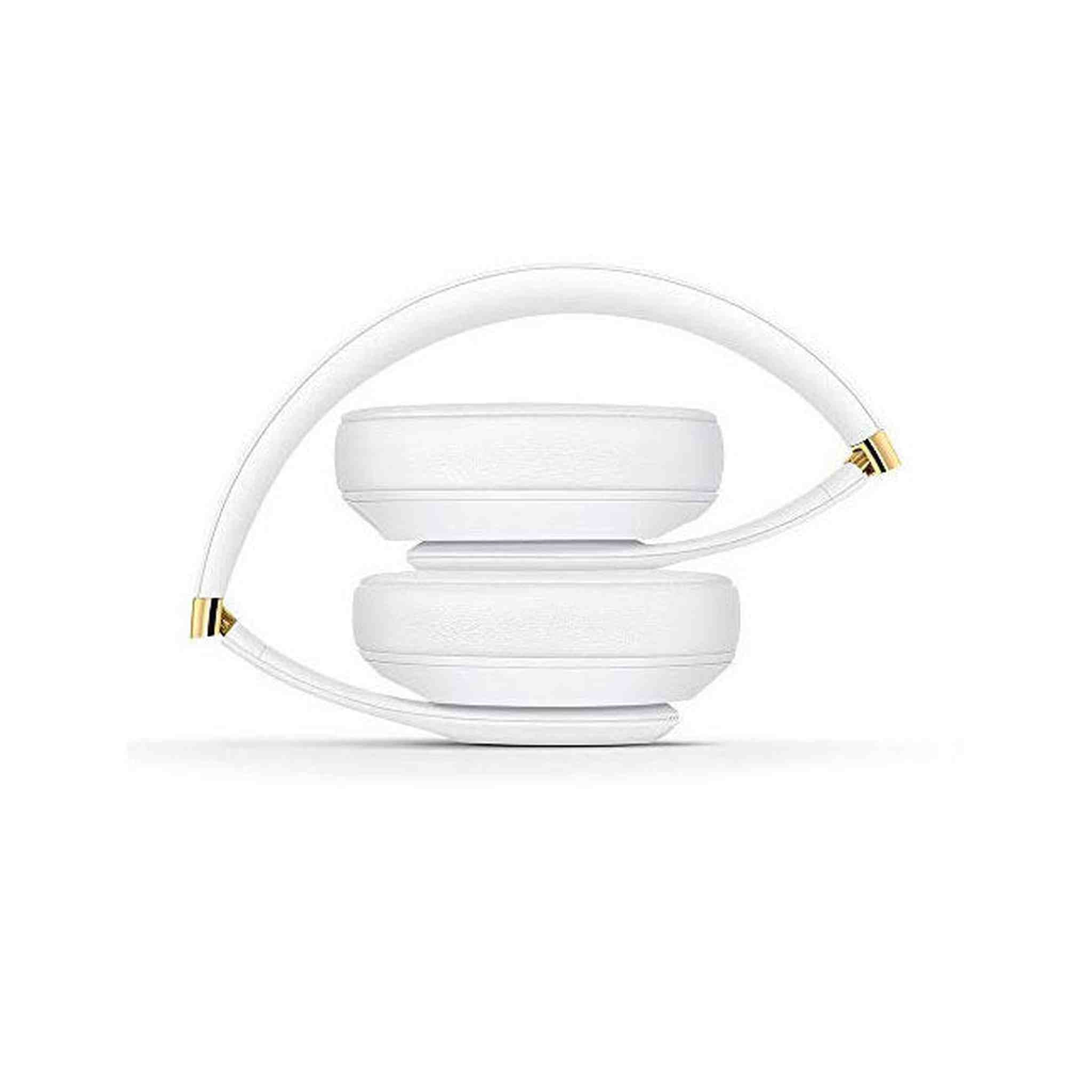 Beats Studio3 Wireless Over-Ear Headphones - White Latest Model - Used