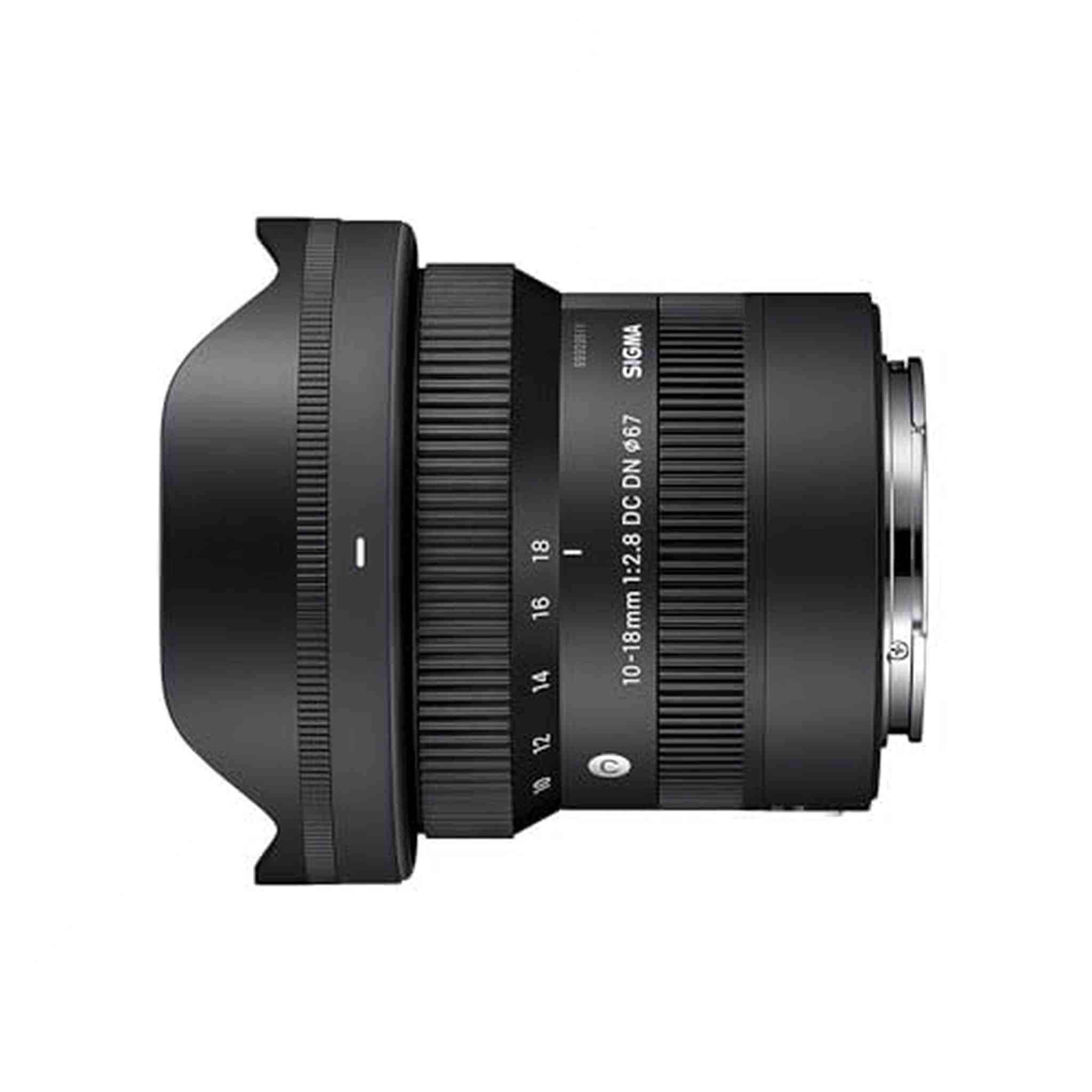 Sigma 10-18mm f/2.8 DC DN Contemporary Lens Sony E Bundle