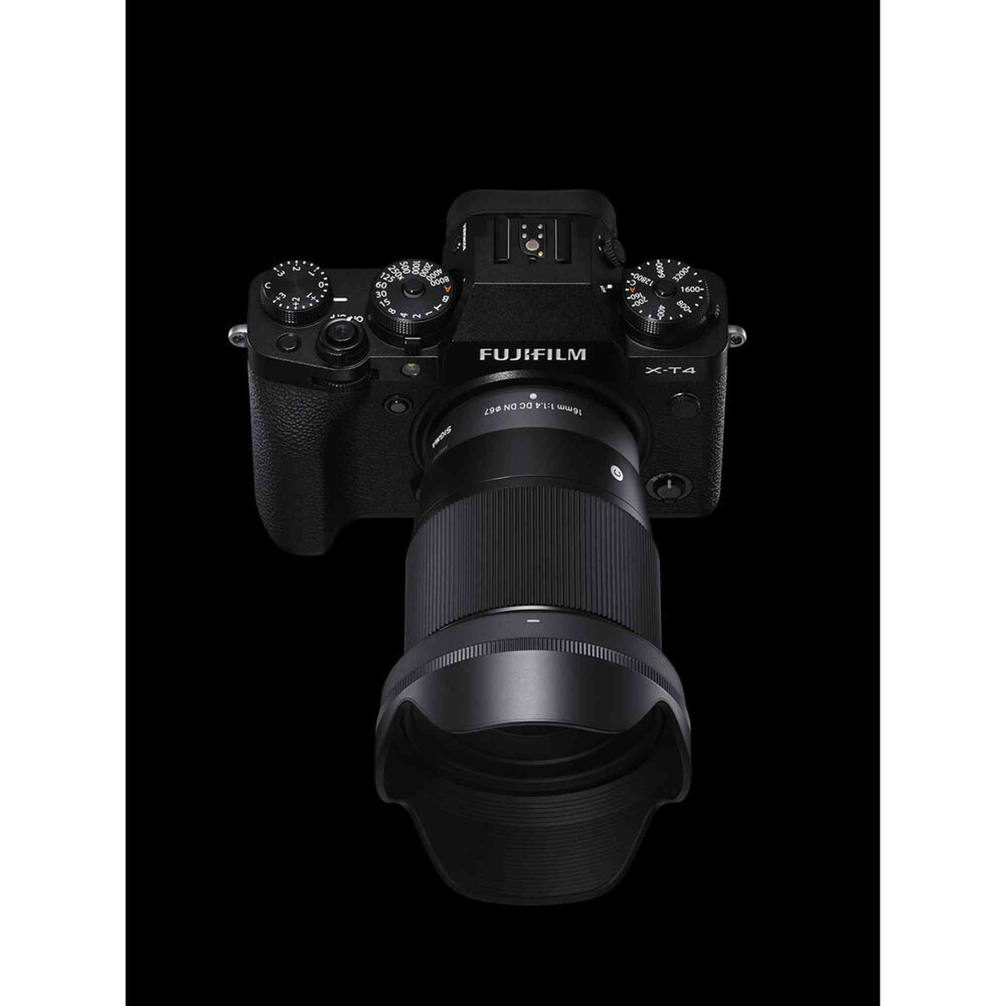 Sigma 16mm f/1.4 DC DN Contemporary Lens for FujiFilm X Bundle Sigma