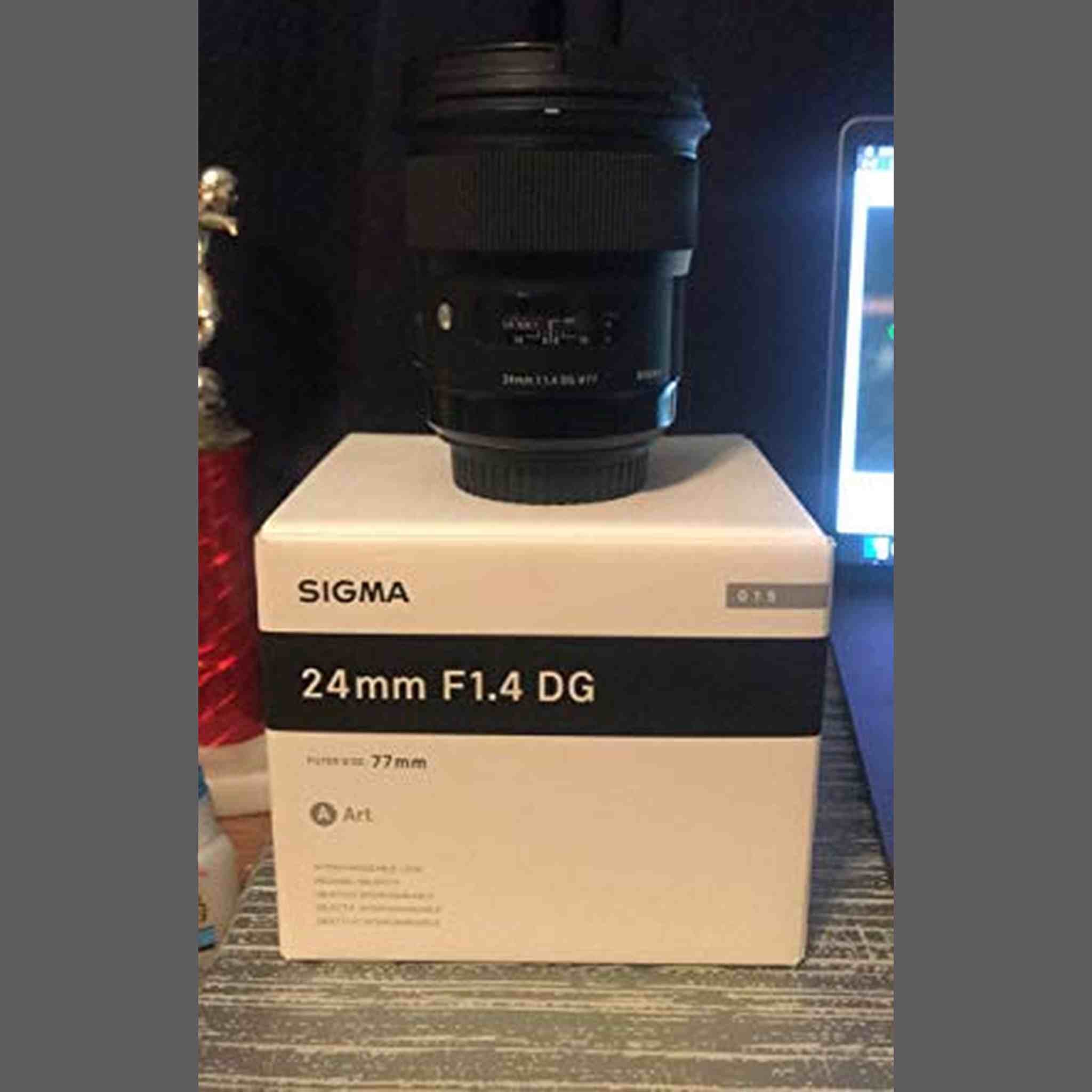 Sigma 401101 Canon EF Cameras 24mm f/1.4 Wide-Angle-Prime Lens Fixed Prime International Model No Warranty Sigma