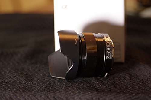 Sony E 35mm f/1.8 OSS Lens