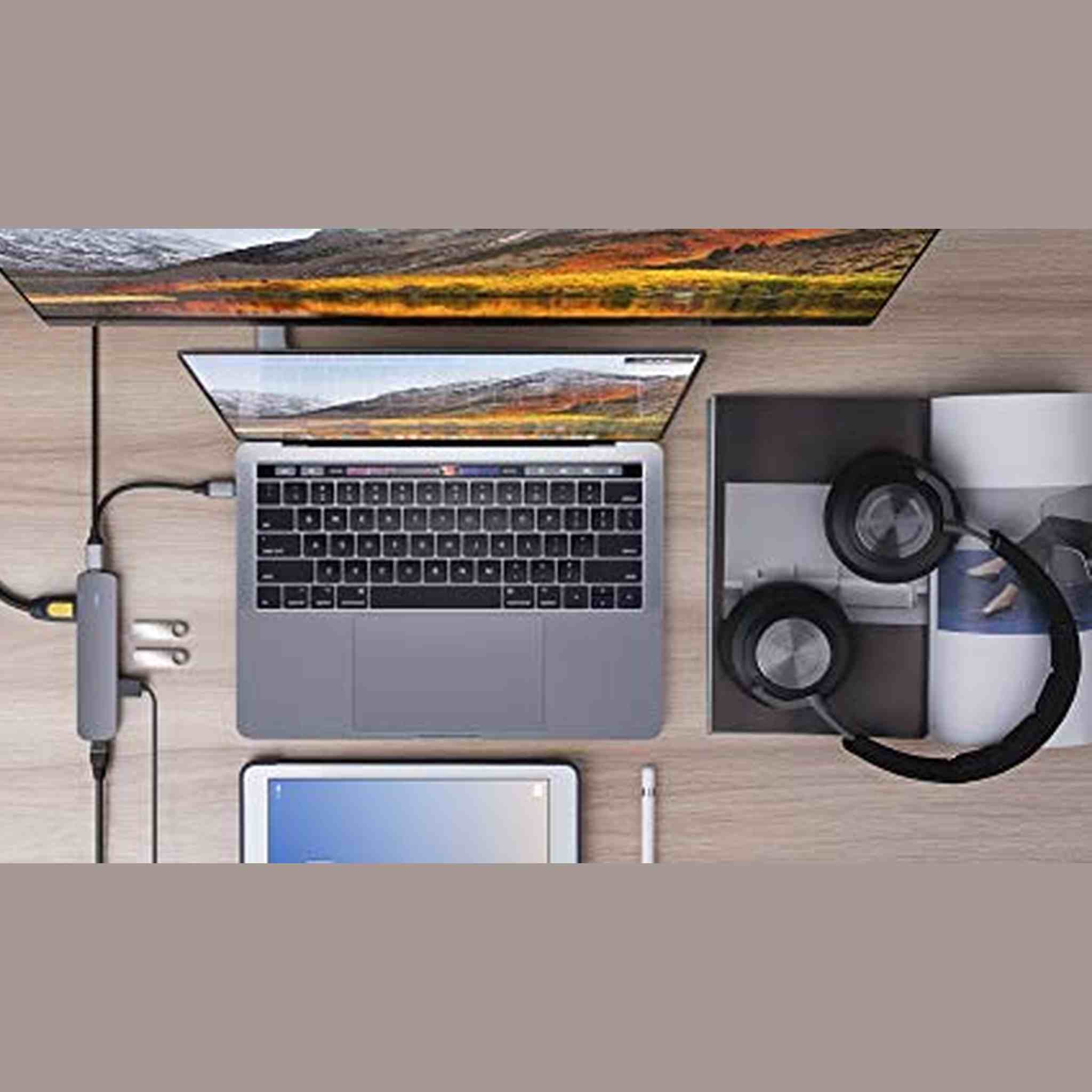 HyperDrive 6-in-1 USB-C Hub with 4K HDMI Output, Space Gray - Used Hyper