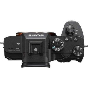 Sony Alpha a7R III Mirrorless Camera ILCE7RM3/B Starter Kit