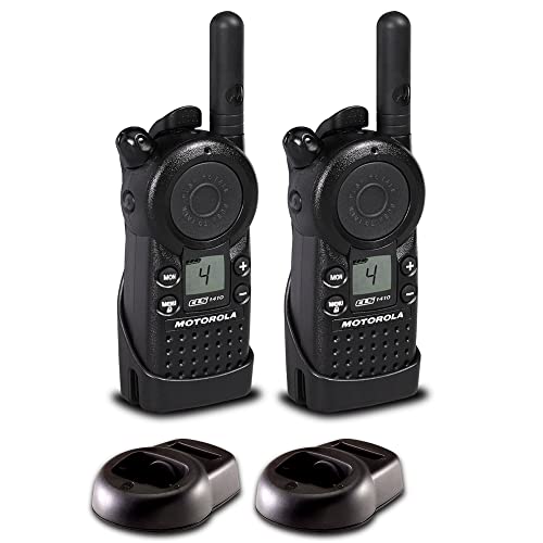 2 x Motorola CLS1410 UHF 1 W 4-Channel 2-Way Radio CLS1410 - 2 Pack Bundle