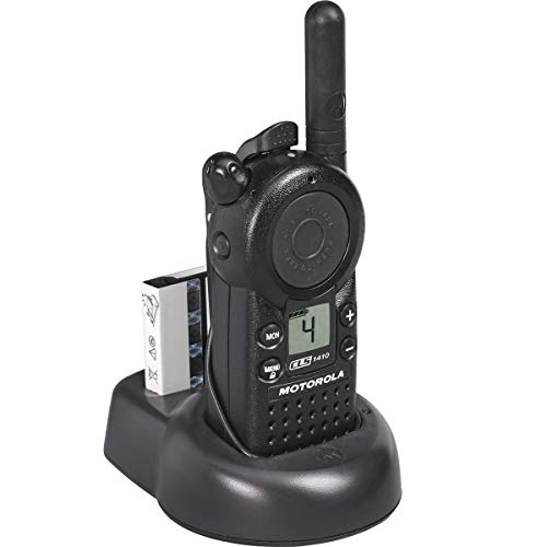 Motorola Professional CLS1410 5-Mile 4-Channel UHF Two-Way Radio