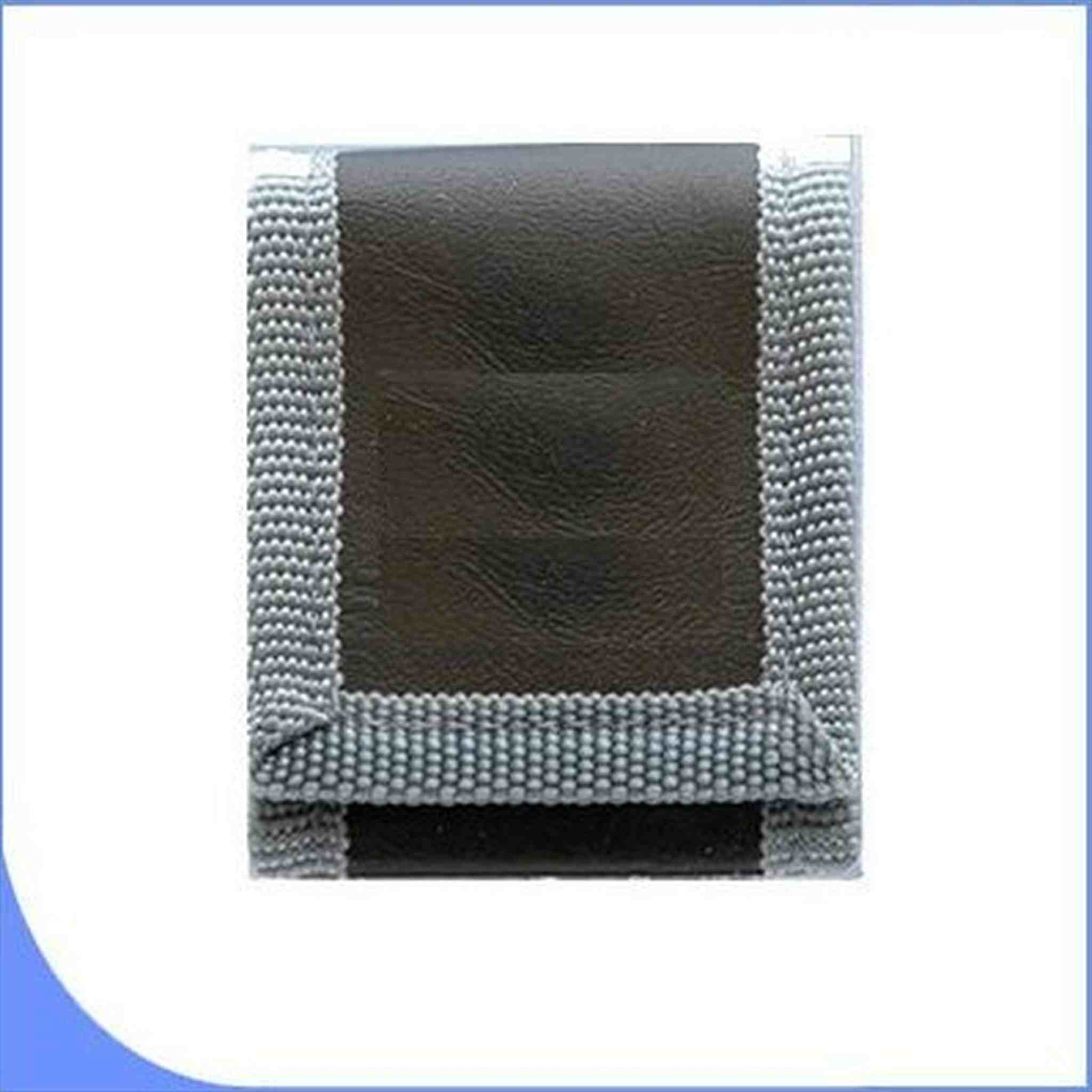 TWO 4GB SD Secure Digital Memory Cards BigVALUEInc Accessory Saver Bundle + USB SD Card Reader for Creative Zen MP3 Player + MORE