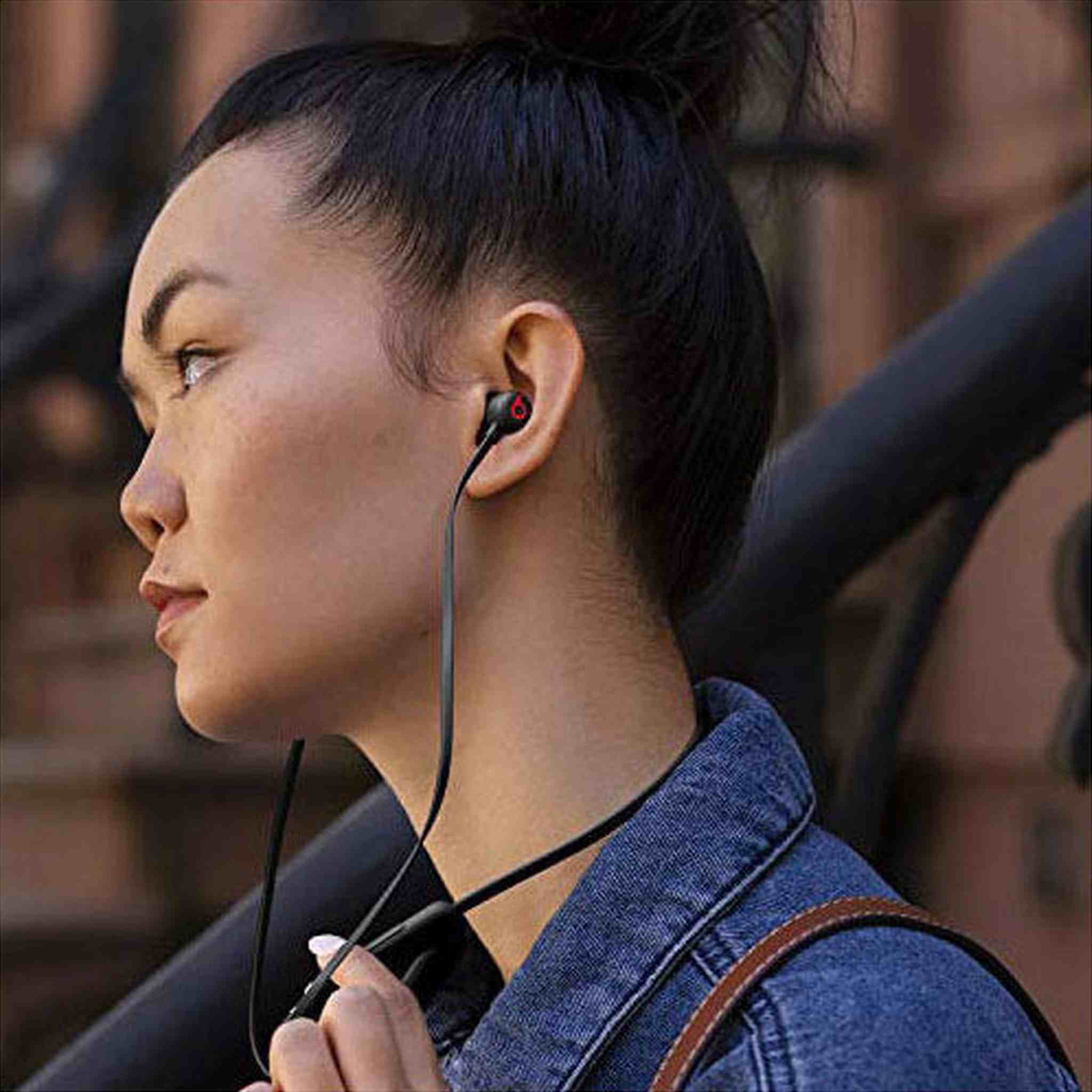 Beats Flex Wireless Earphones - Black Beats