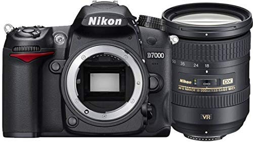 Nikon D7200 DSLR Camera with 18-200mm VR II Lens (International Model)