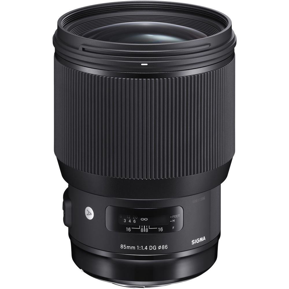 Sigma 85mm f/1.4 DG HSM Art Lens for Nikon F Bundle