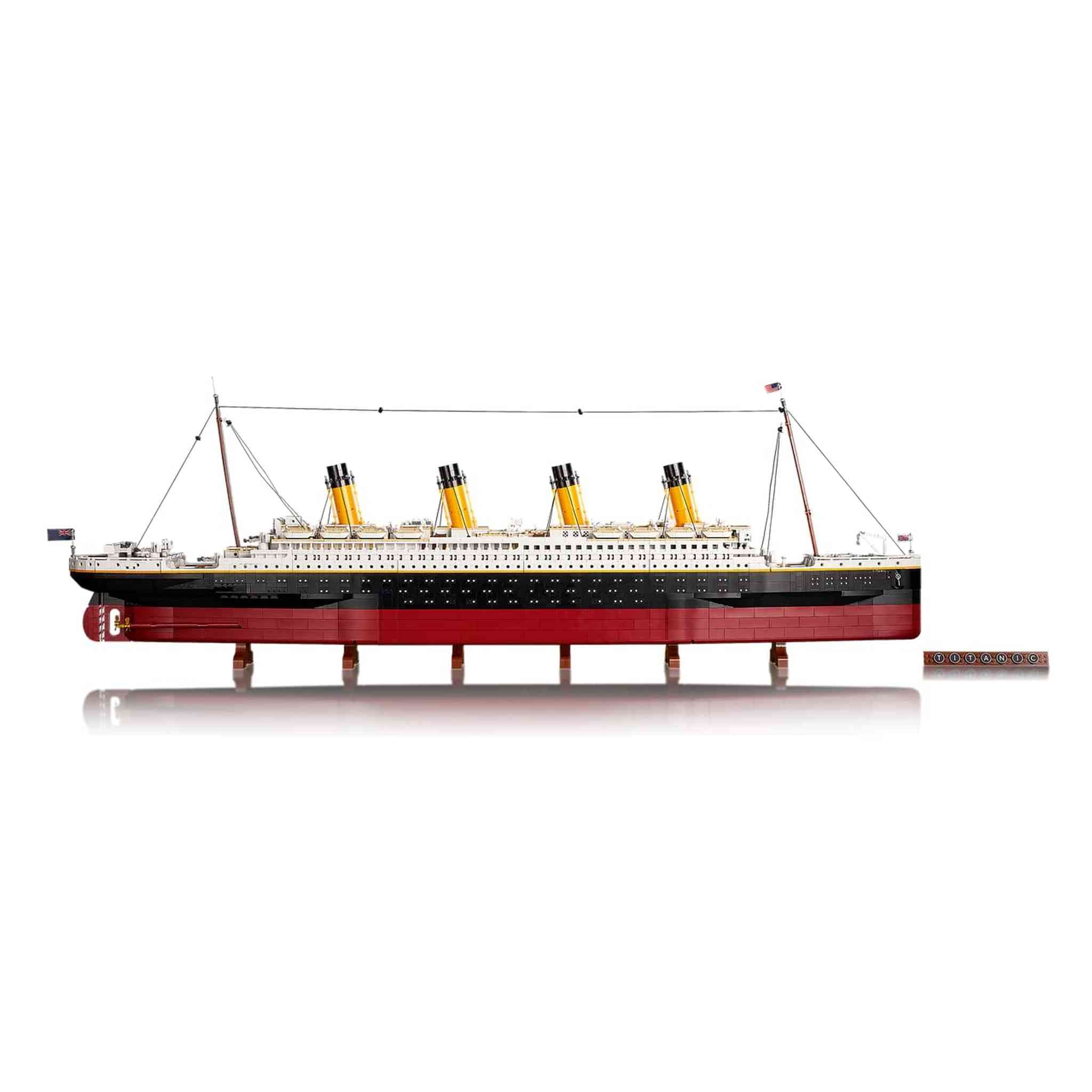 LEGO Titanic