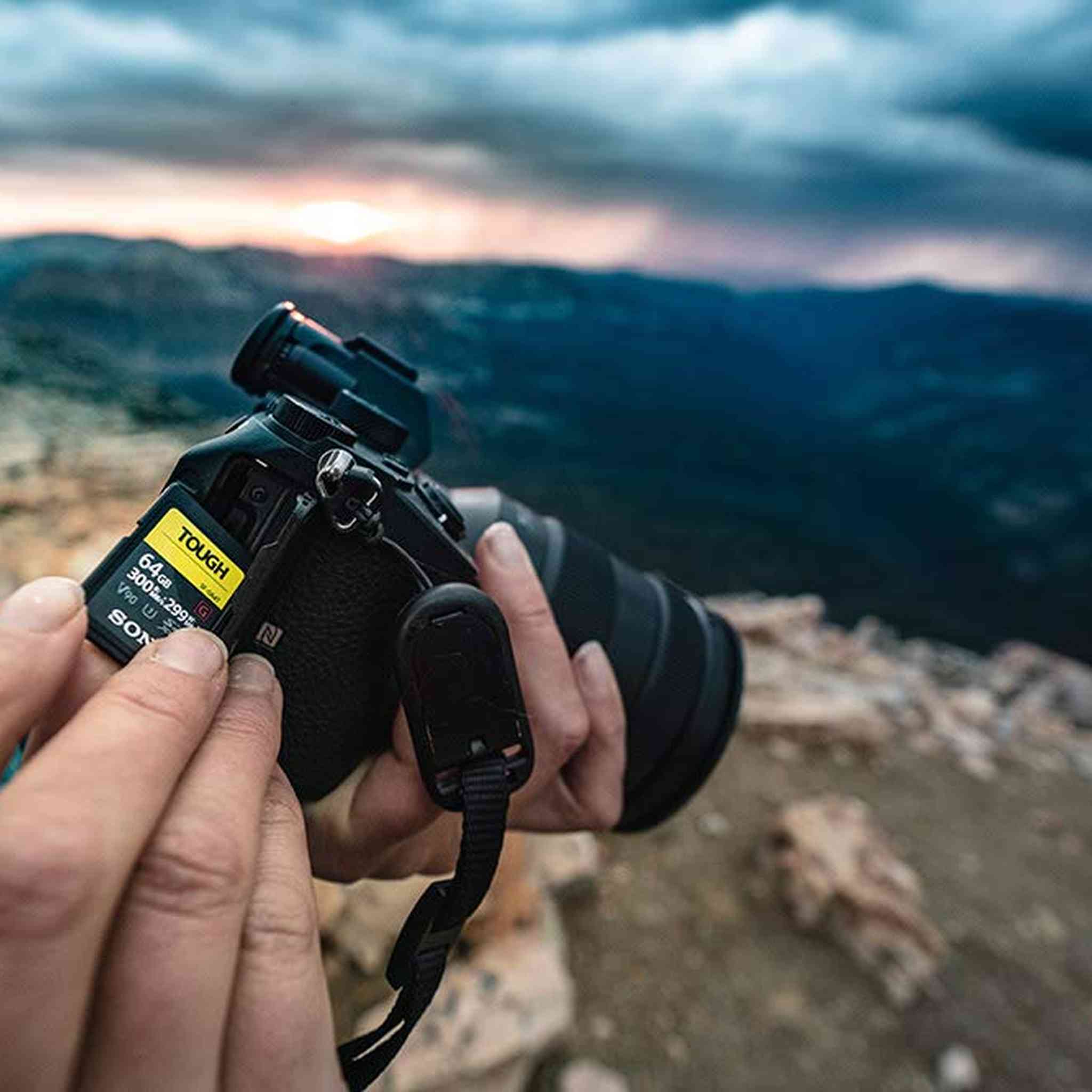 Sony Tough High Performance 64GB SDXC UHS-II Class 10 U3 Flash Memory Card with Blazing Fast Read Speed up to 300MB/s SF-G64T/T1