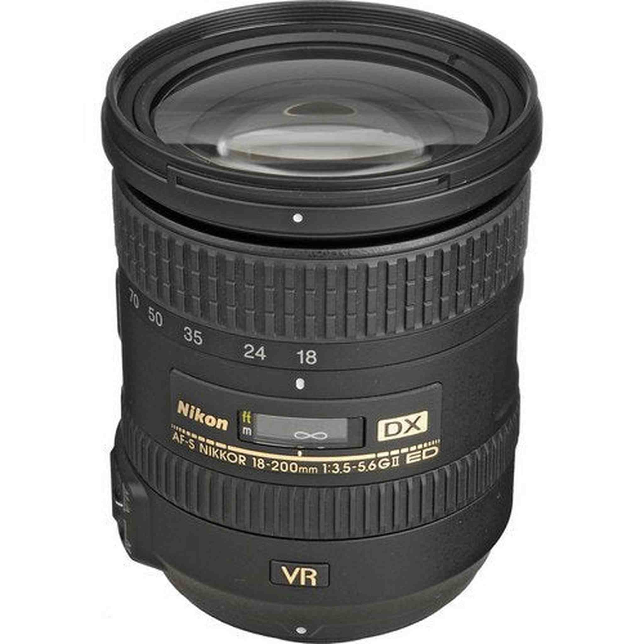 NIKON 18-200MM F/3.5-5.6G ED AF-S DX VR II Lens with Sandisk 64GB and 128GB Extreme Memory Card SDXCUHS-I Bundle