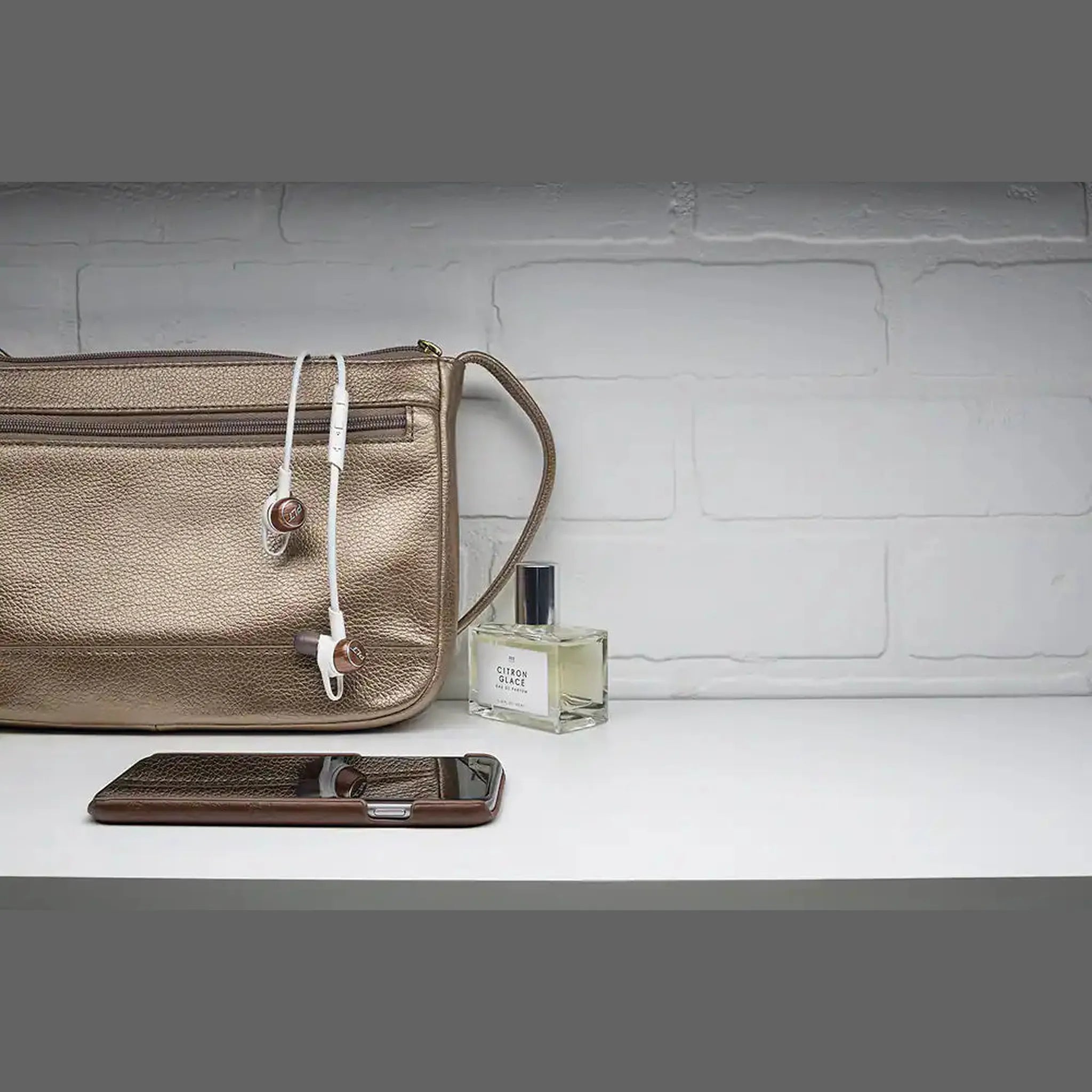 Plantronics BackBeat GO 3 Wireless Earbud Headphones White Copper 204356-63 -