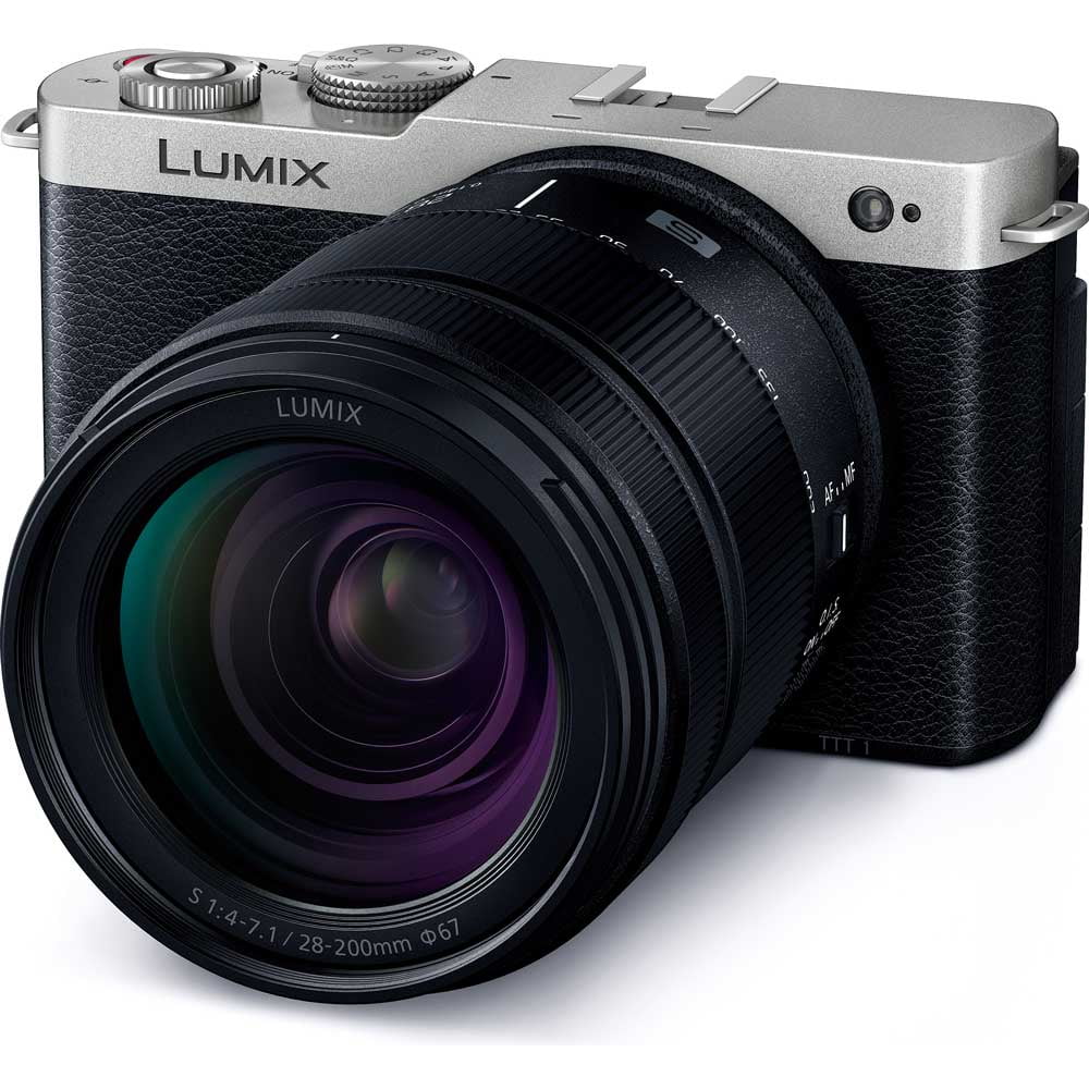 Pansonic LUMIX S9 Full Frame Camera with 28-200mm L Mount Lens, Compact Mirrorless Camera for Content Creators with Real Time LUT, Open Gate and Easy Sharing of Photos & Video Silver