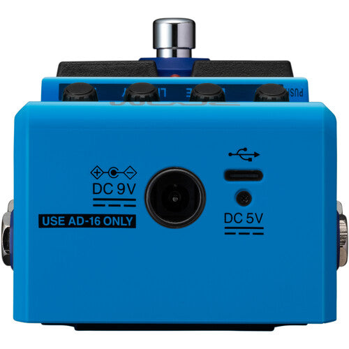 Zoom MS-70CDR+ Multi-FX Pedal + Balanced Interconnect, Bundle