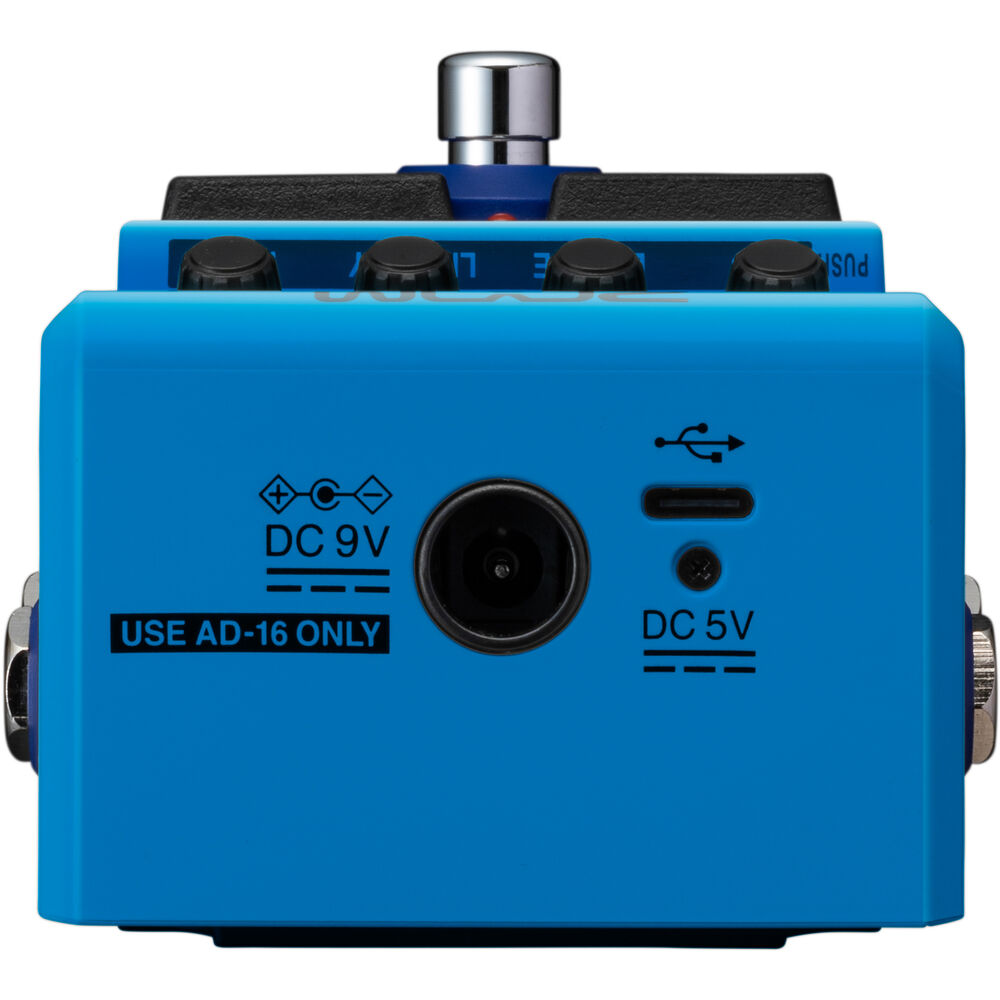 Zoom MS-70CDR+ Multistomp Chorus/Delay/Reverb Pedal, 4xAA WITH CHARGER