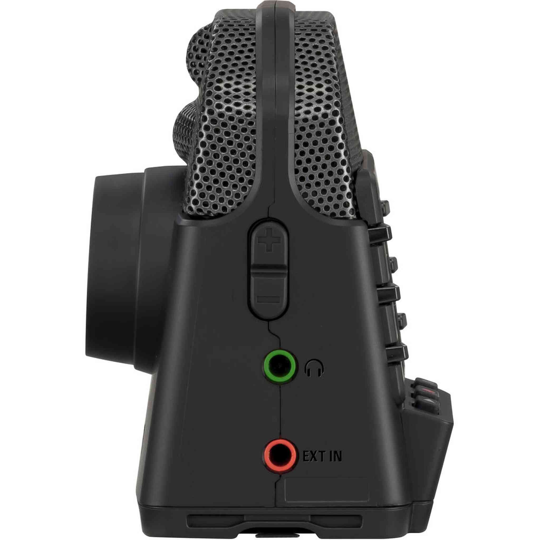 Zoom Q2n-4K Handy Video Recorder, 4K/30P UHD Video Bundle With Accessories Zoom
