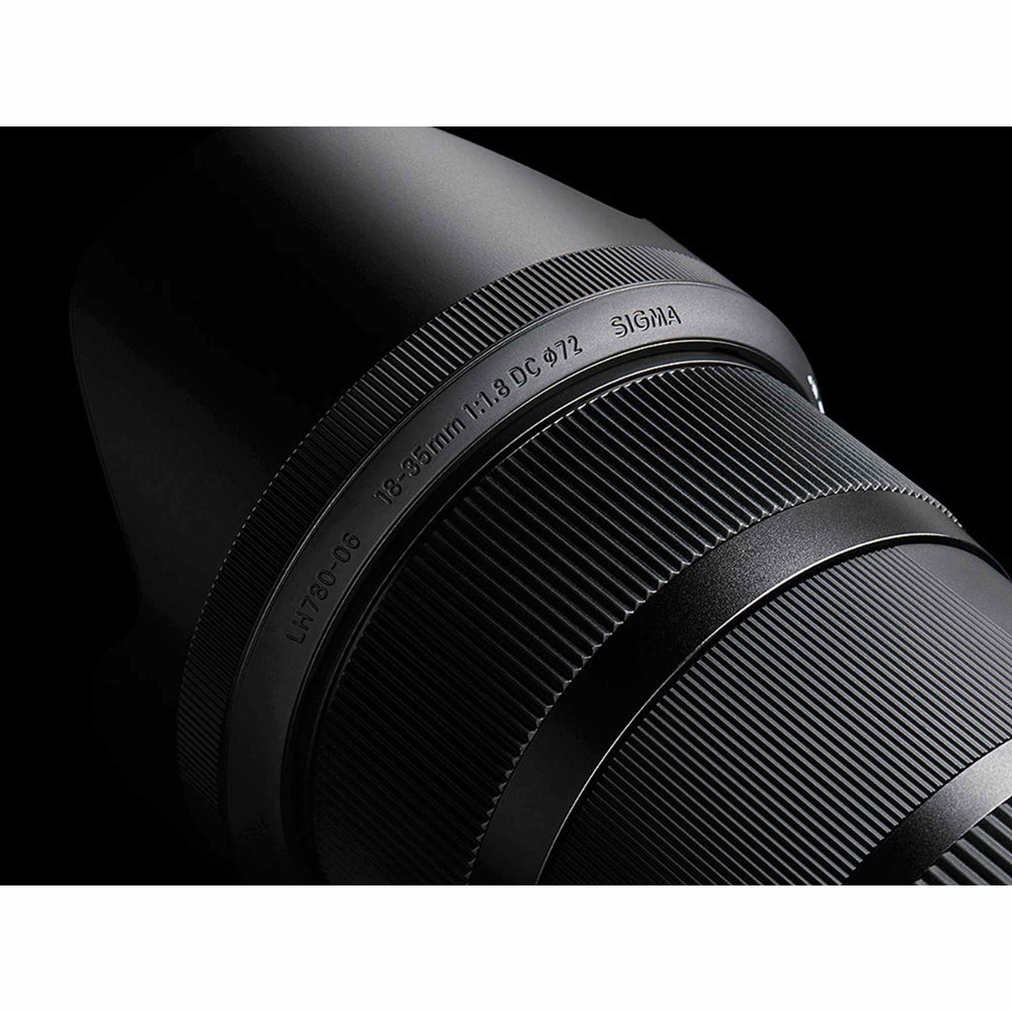 Sigma 18-35mm f/1.8 DC HSM Art Lens for Nikon Bundle