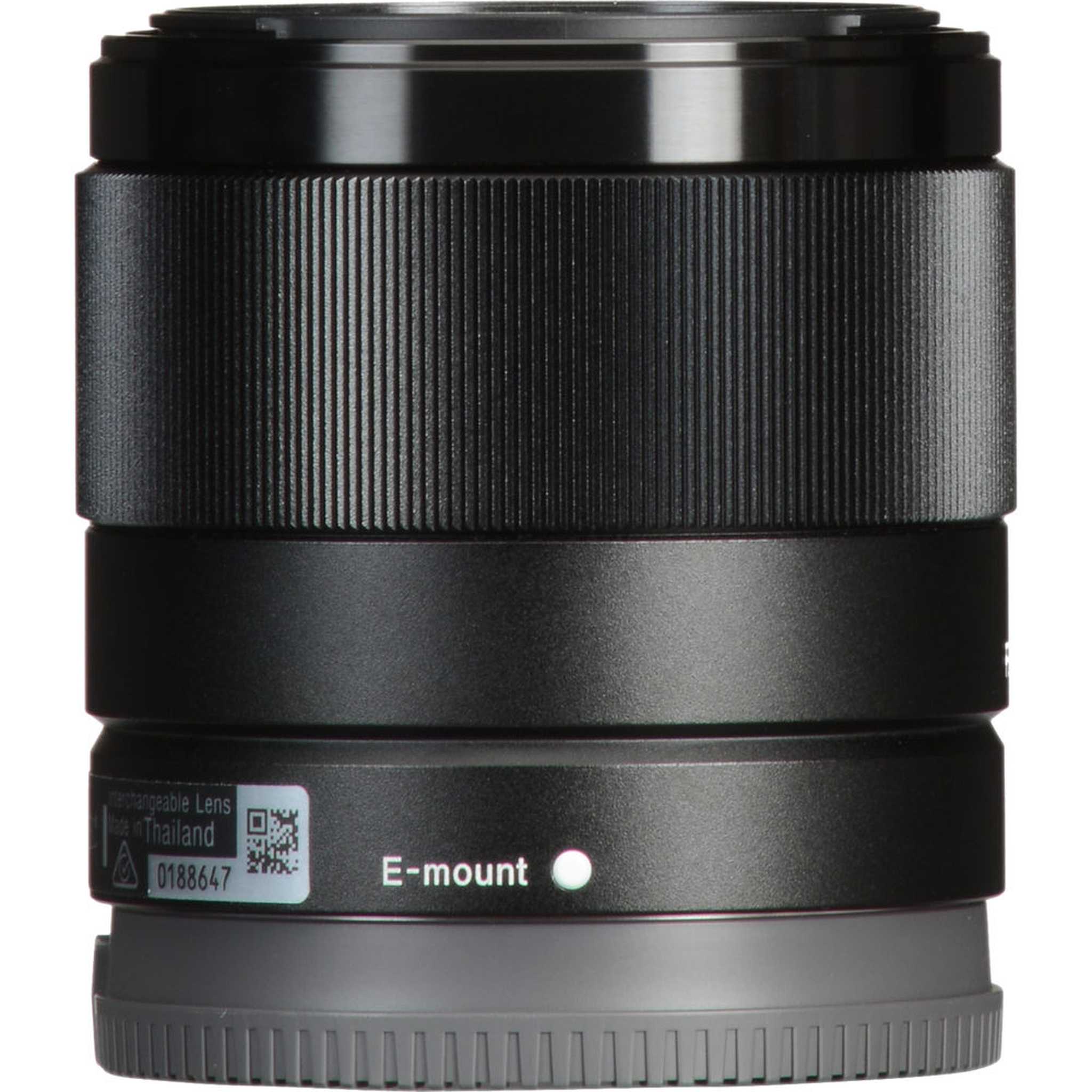 Sony FE 28mm f/2 Lens SEL28F20 + Filter Kit + Lens Pouch + Cap Keeper + More - Bundle Sony