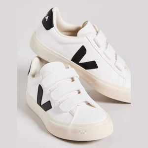 Veja Women's Recife Logo Sneakers, Extra White/Black, 10 Medium US
