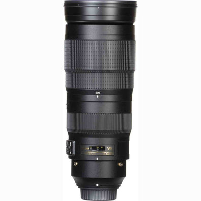 Nikon AF-S NIKKOR 200-500mm f/5.6E ED VR Lens Bundle for Nikon DSLR Cameras Bundle